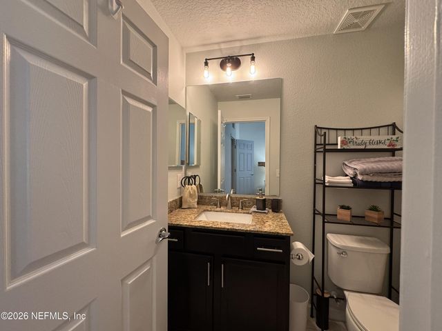 6789 ROUNDLEAF DR. Drive, Jacksonville, FL 32258