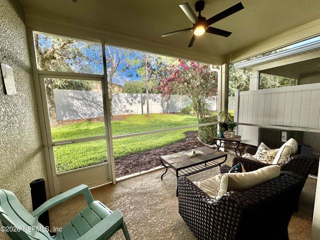 6789 ROUNDLEAF DR. Drive, Jacksonville, FL 32258