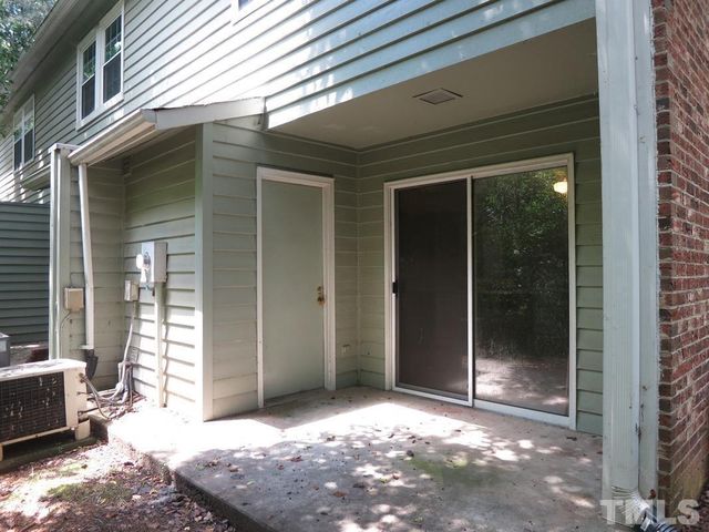 138 Marlowe Court, Carrboro, NC 27510