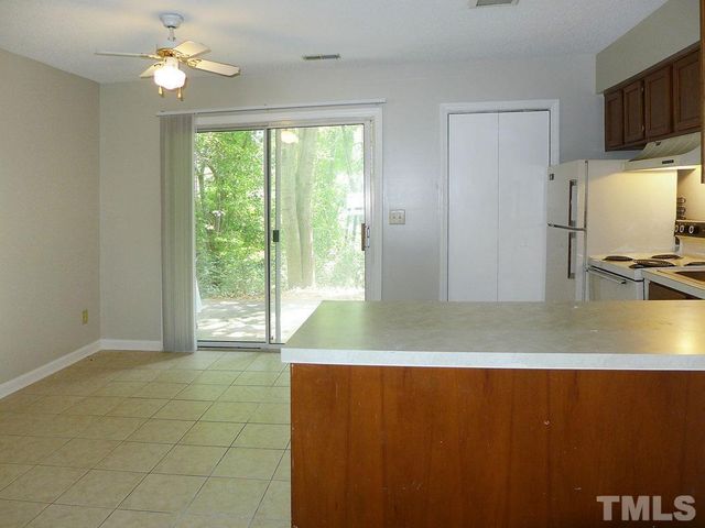 138 Marlowe Court, Carrboro, NC 27510