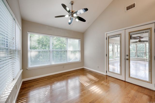 65 Stoneledge Drive, Maumelle, AR 72113