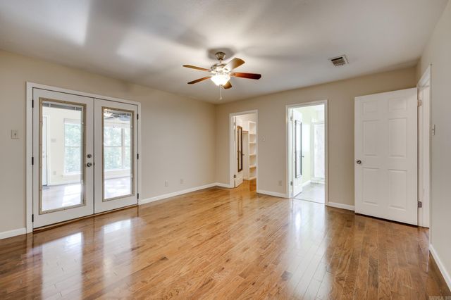 65 Stoneledge Drive, Maumelle, AR 72113