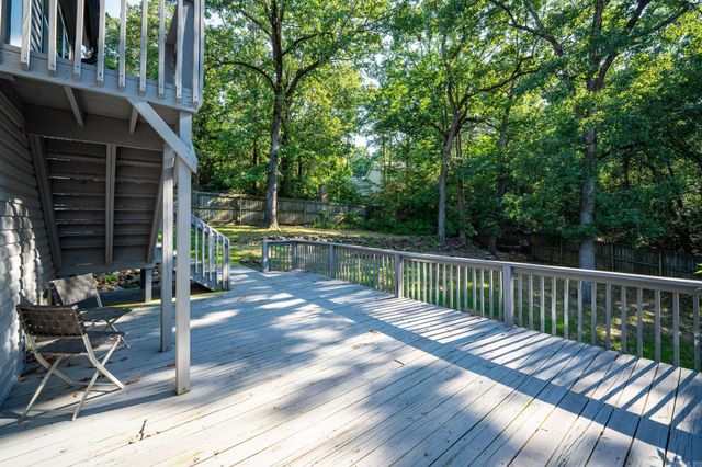 65 Stoneledge Drive, Maumelle, AR 72113