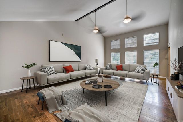 65 Stoneledge Drive, Maumelle, AR 72113