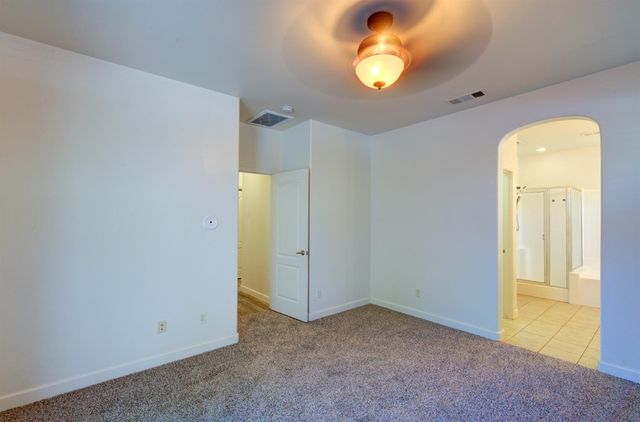 5691 N Crabapple Drive, Fresno, CA 93711