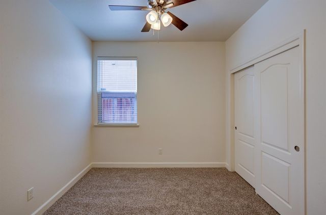 5691 N Crabapple Drive, Fresno, CA 93711