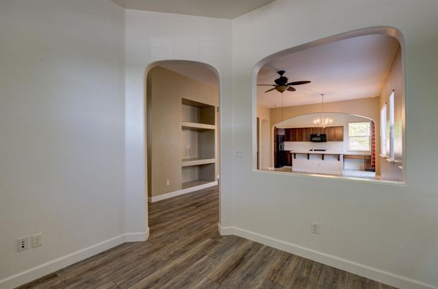 5691 N Crabapple Drive, Fresno, CA 93711