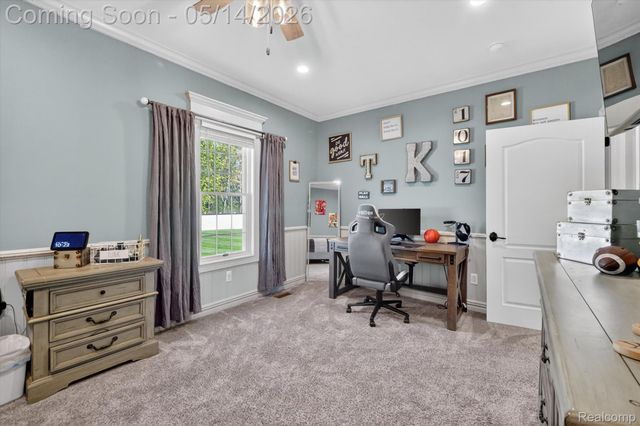 2168 Wiggins Road, Fenton Charter Township, MI 48430