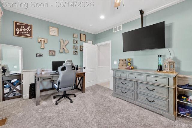 2168 Wiggins Road, Fenton Charter Township, MI 48430