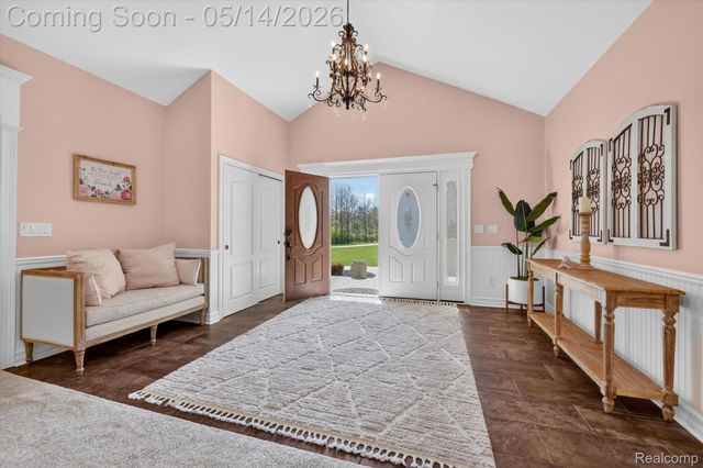 2168 Wiggins Road, Fenton Charter Township, MI 48430
