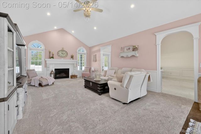 2168 Wiggins Road, Fenton Charter Township, MI 48430