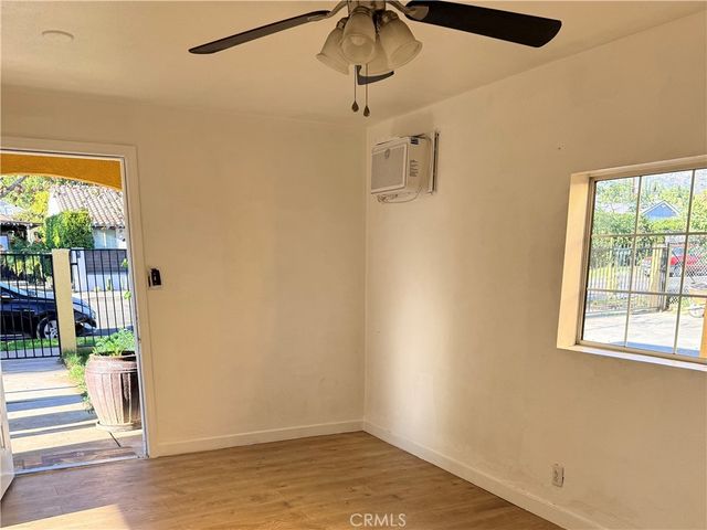 1425 8th Street, San Fernando, CA 91340