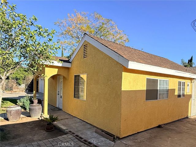 1425 8th Street, San Fernando, CA 91340