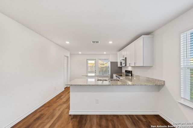 817 Heartseed Ave, New Braunfels, TX 78130