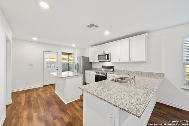 817 Heartseed Ave, New Braunfels, TX 78130