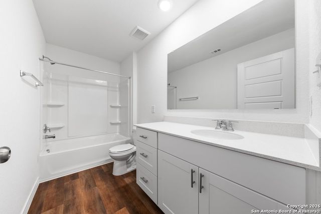 817 Heartseed Ave, New Braunfels, TX 78130