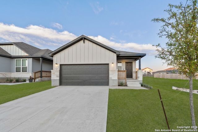 817 Heartseed Ave, New Braunfels, TX 78130