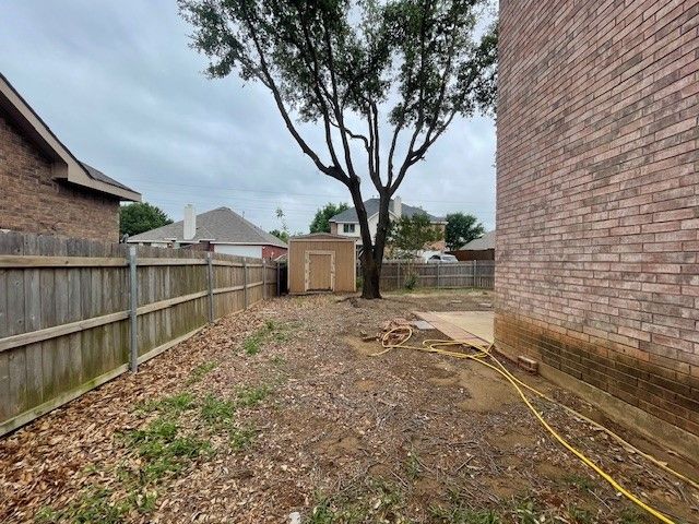 1508 Gunnison Trail, Lewisville, TX 75077