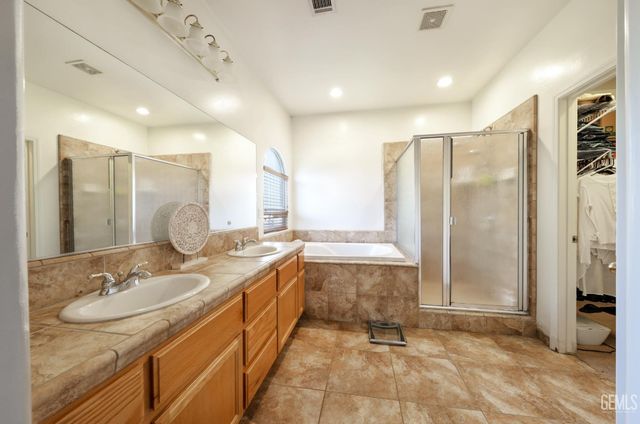 5351 Gatson Street, Bakersfield, CA 93314