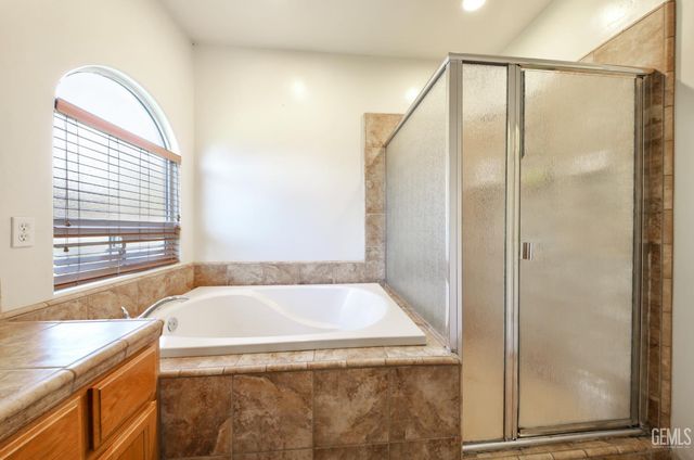 5351 Gatson Street, Bakersfield, CA 93314