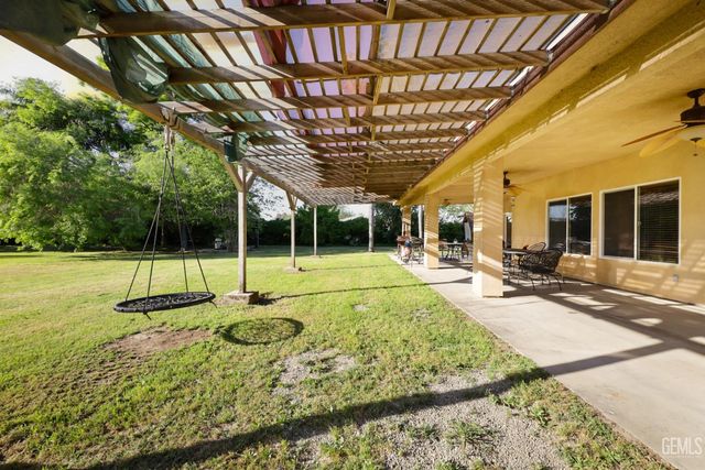 5351 Gatson Street, Bakersfield, CA 93314