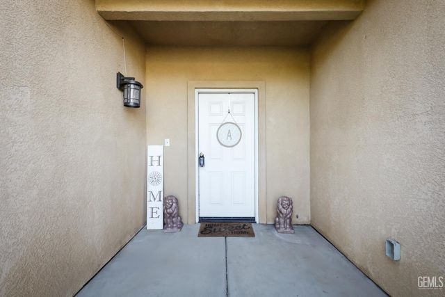 5351 Gatson Street, Bakersfield, CA 93314