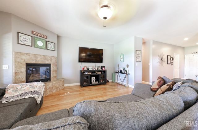 5351 Gatson Street, Bakersfield, CA 93314