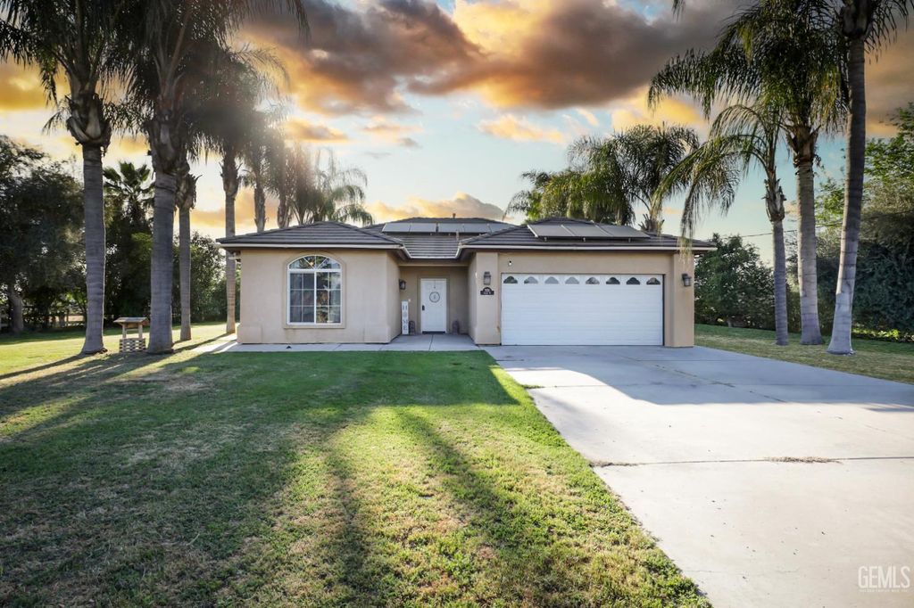 5351 Gatson Street, Bakersfield, CA 93314