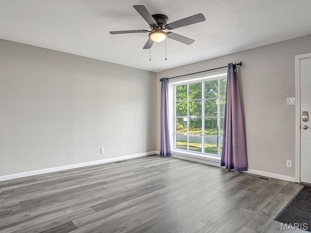 303 Wellesley Drive, O'fallon, IL 62269