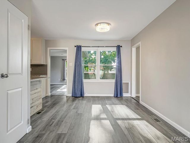303 Wellesley Drive, O'fallon, IL 62269
