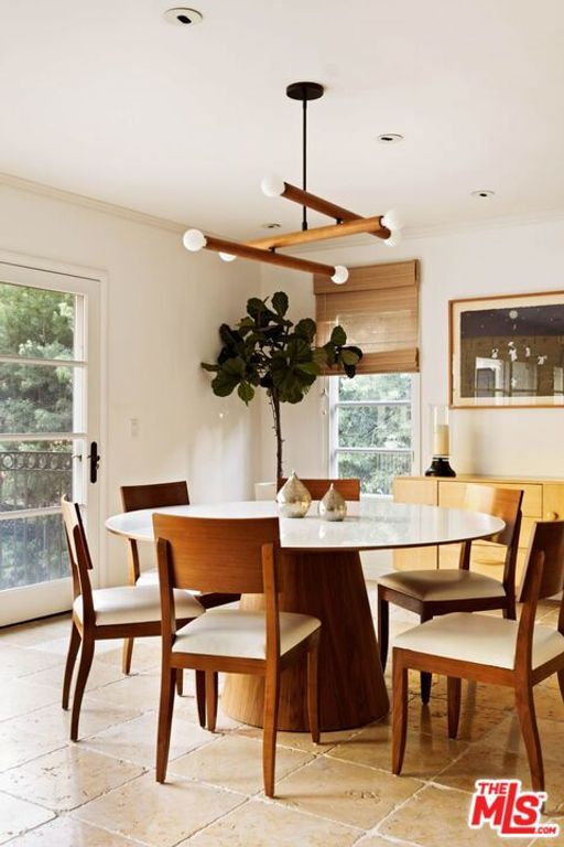 Image 16 of property listing at 1240 N Wetherly Drive, Los Angeles, CA 90069