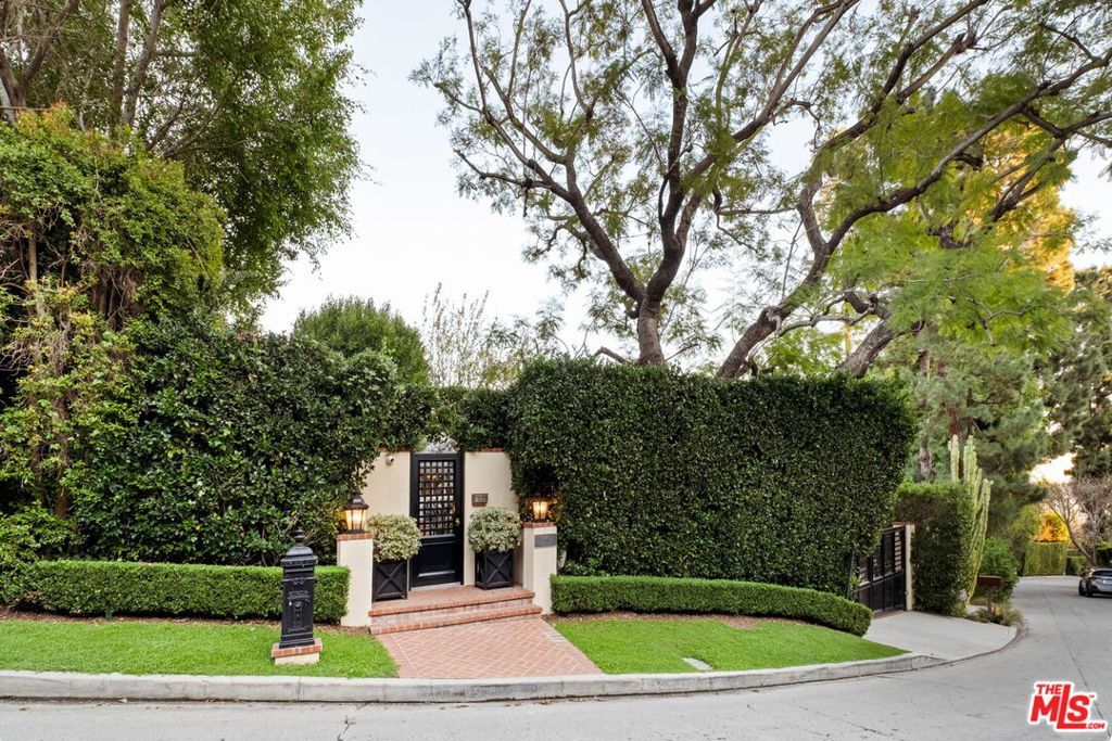 Image 1 of property listing at 1240 N Wetherly Drive, Los Angeles, CA 90069