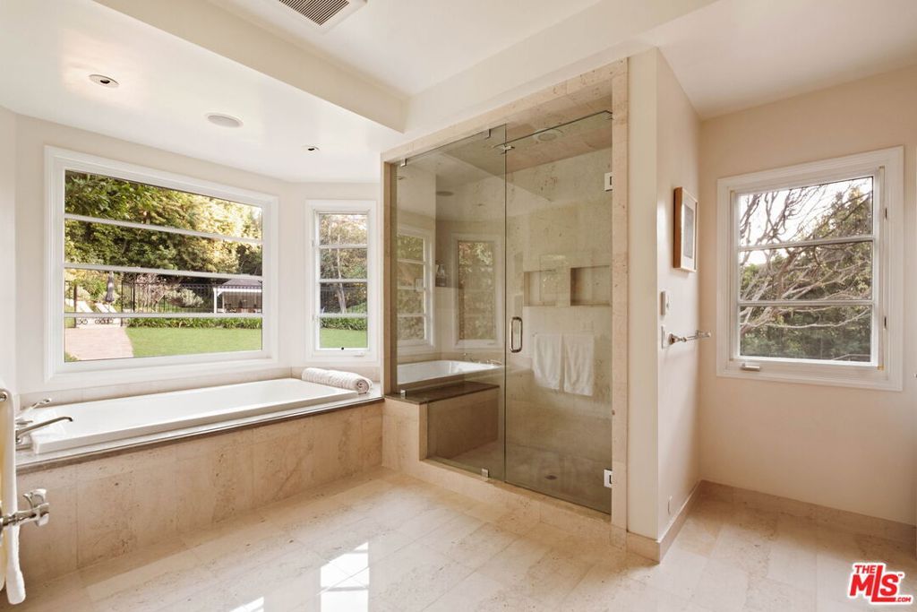 Image 20 of property listing at 1240 N Wetherly Drive, Los Angeles, CA 90069