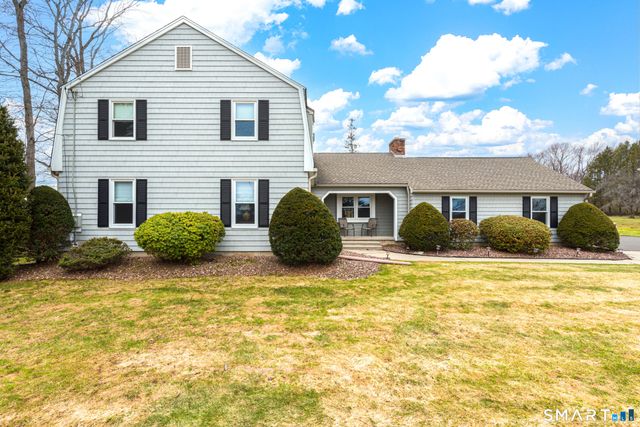 1554 King Street, Enfield, CT 06082