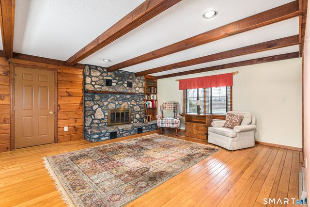 1554 King Street, Enfield, CT 06082