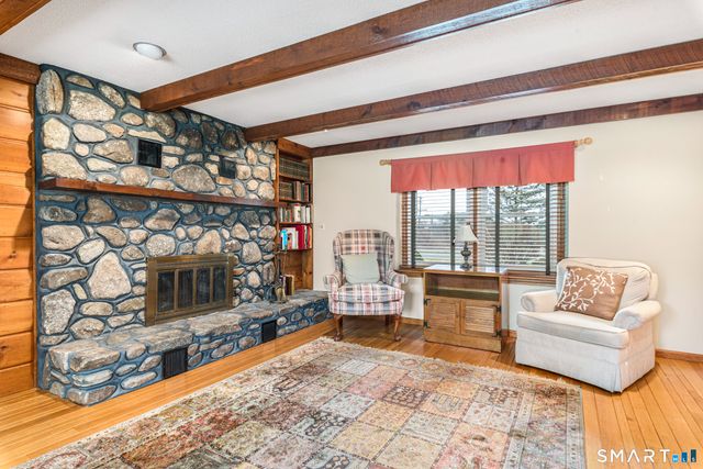 1554 King Street, Enfield, CT 06082