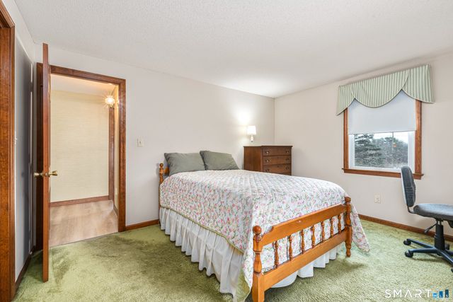 1554 King Street, Enfield, CT 06082