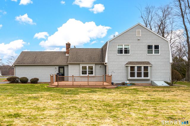 1554 King Street, Enfield, CT 06082