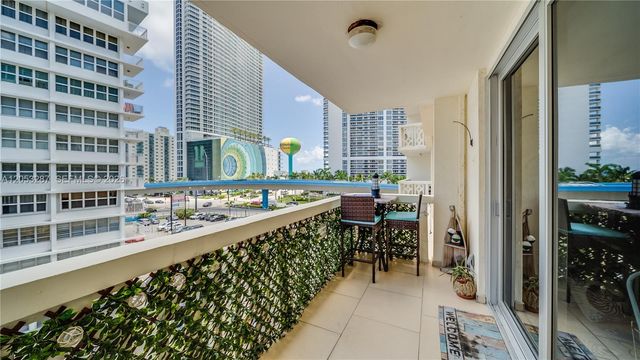 1825 S Ocean Drive 504, Hallandale Beach, FL 33009