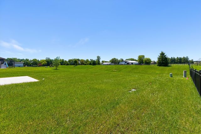10622 NW 80th Avenue, Johnston, IA 50131