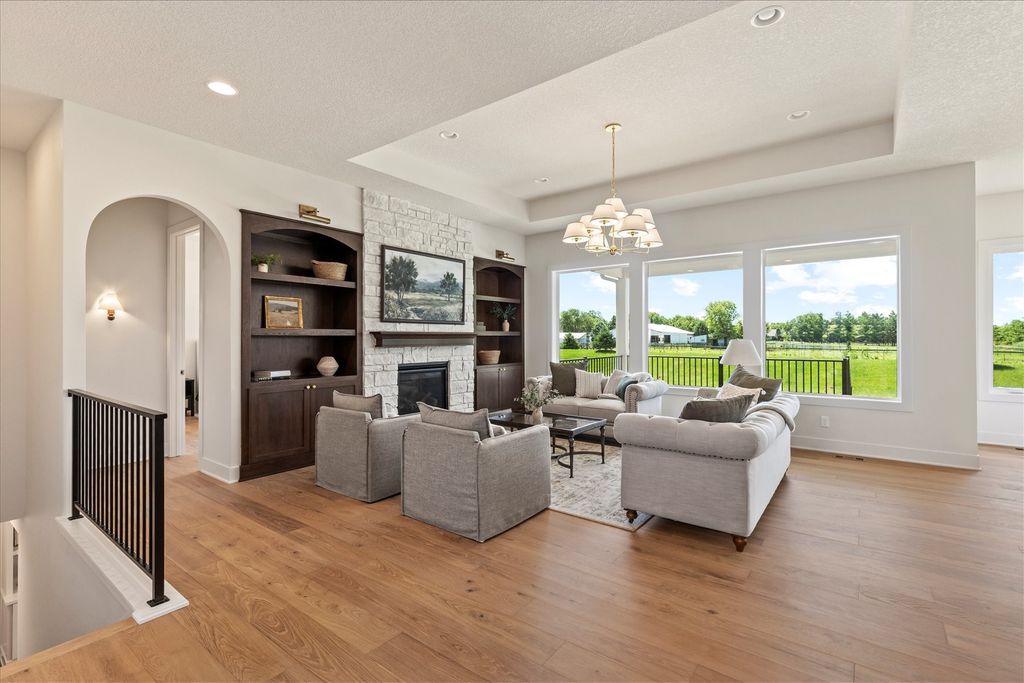 10622 NW 80th Avenue, Johnston, IA 50131