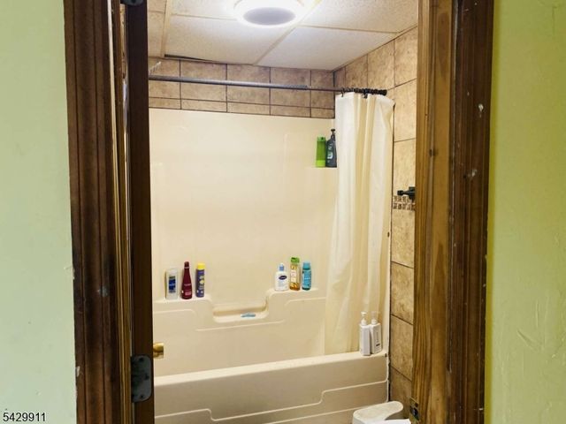 176 Margaret King Ave, Ringwood Boro, NJ 07456