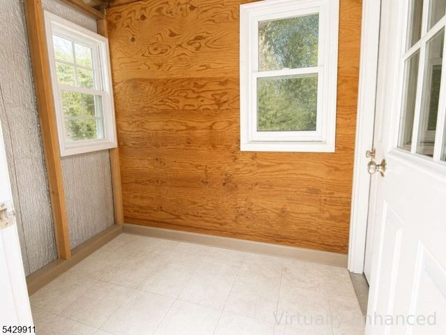 176 Margaret King Ave, Ringwood Boro, NJ 07456