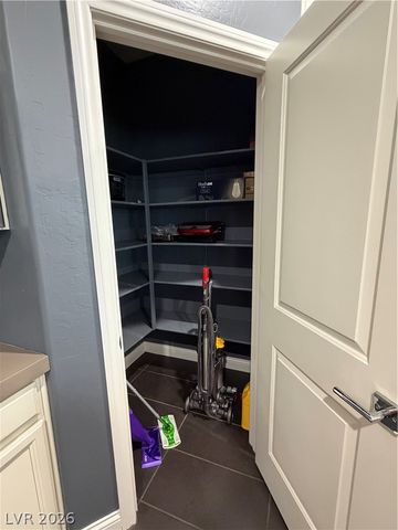 7778 Ebro Valley Court, Las Vegas, NV 89113