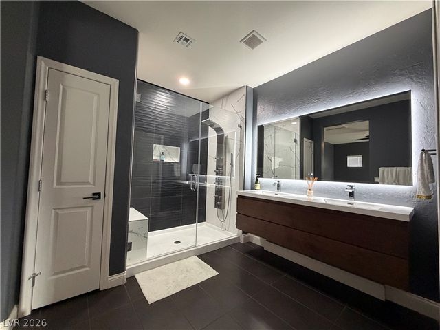 7778 Ebro Valley Court, Las Vegas, NV 89113