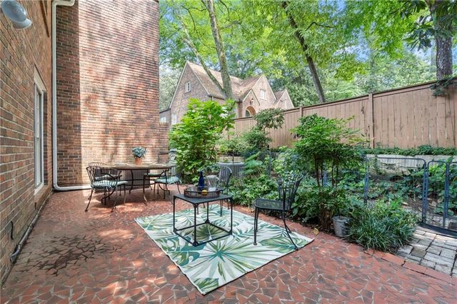 1105 Clairemont Avenue A, Decatur, GA 30030