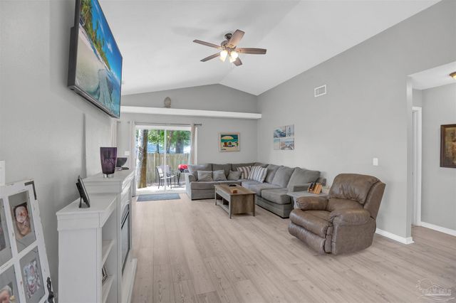 1614 Galvin Ave, Pensacola, FL 32526