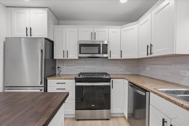 506 N Garfield Street, Lombard, IL 60148