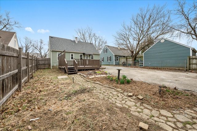 506 N Garfield Street, Lombard, IL 60148