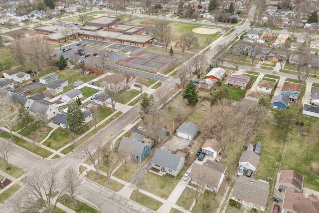 506 N Garfield Street, Lombard, IL 60148